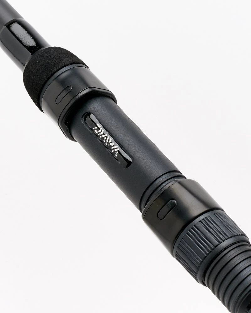 Daiwa D Carp Rod - 12' 2 75lb - Image 4