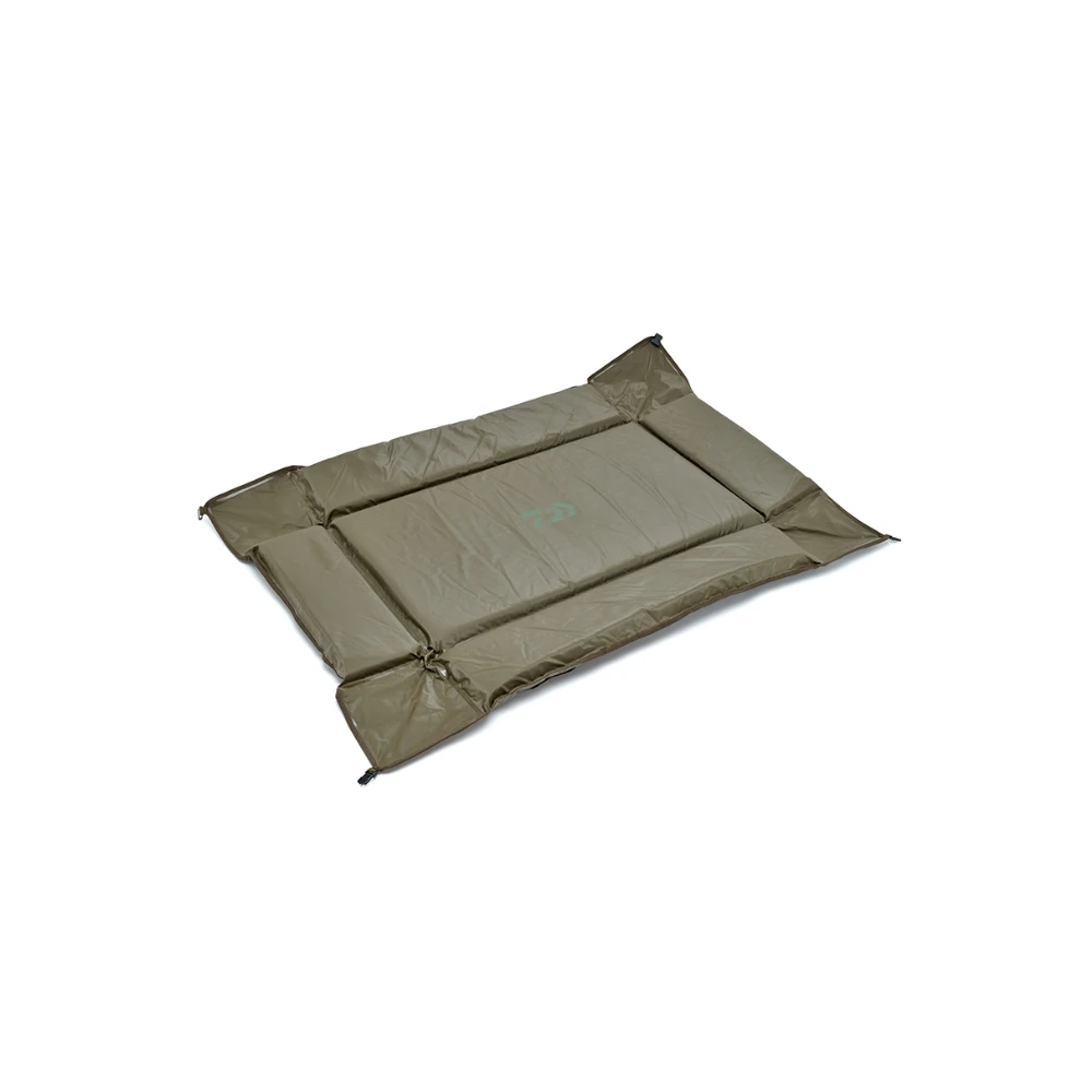 Daiwa Floating Unhooking Mat - Image 4